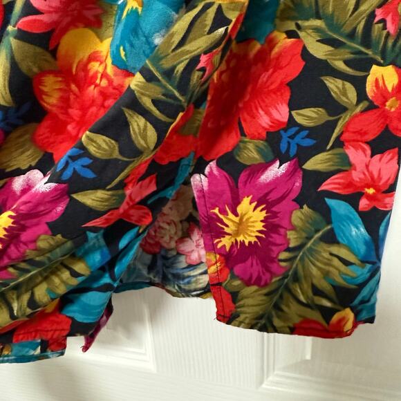 Bentley Women's Floral Button Down Short Sleeve Top Size 20W - Picture 16 of 16